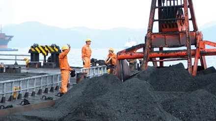 Hải quan lên tiếng vụ 'xuất khoáng sản 5 tỷ USD không biết