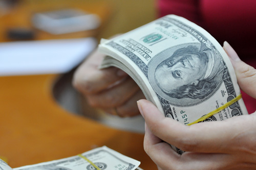 Doanh nghiệp “nhấp nhổm” vì tỷ giá